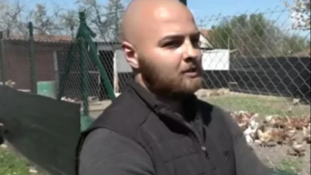 ZA GODINU DANA PROMENIO ŽIVOT Krenuo bez znanja, danas ne stiže da proda! Nemanja (26) iz Obrenovca hit na mrežama  Ideja iz razgovora pretvorila se u biznis koji danas cveta  Ideja iz razgovora pretvorila se u biznis koji danas cveta 