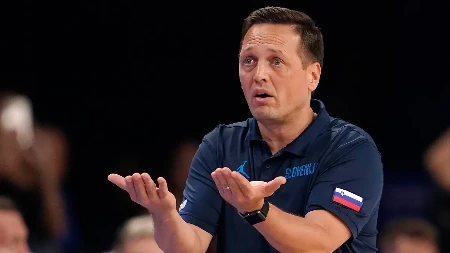 PRONAŠLI SU ZAMENU Dubai dovodi selektora na mesto trenera