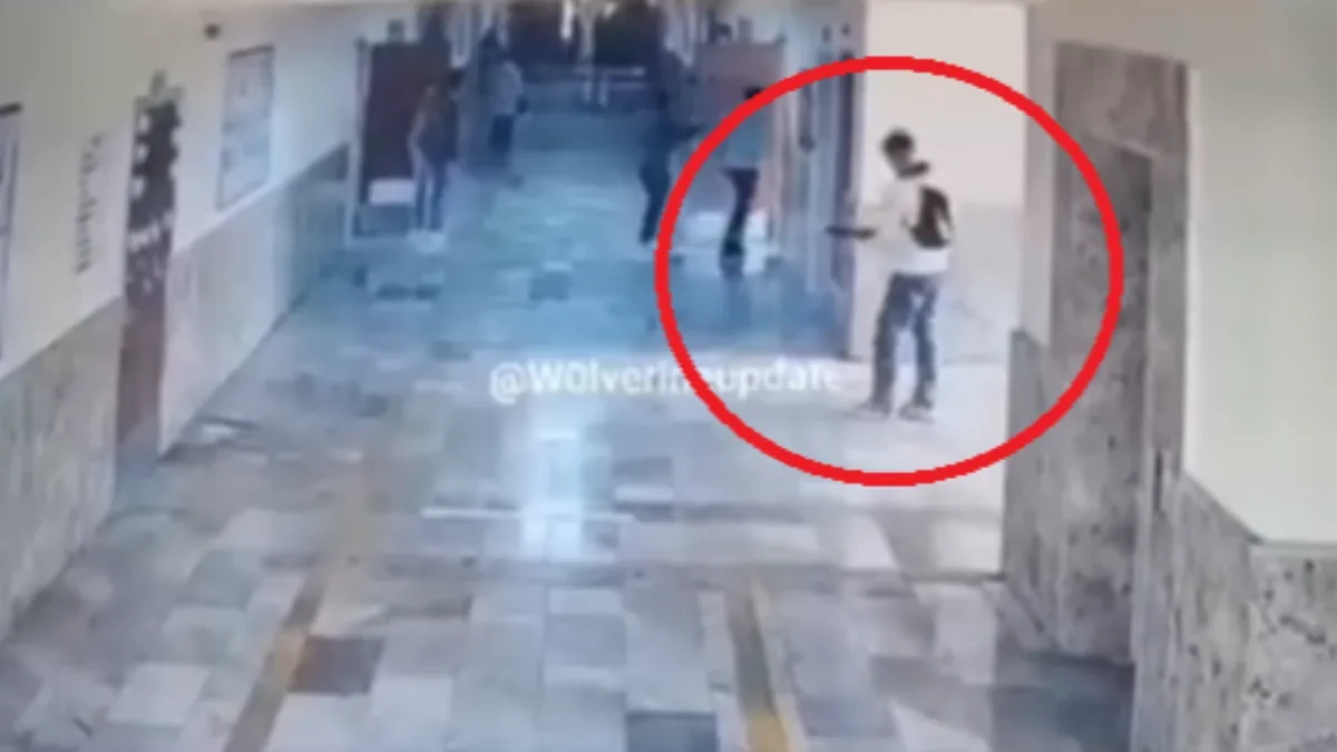 POJAVIO SE HOROR SNIMAK IZ ŠKOLE! Bivši učenik puca na đake, oni beže, žena pada pogođena! (VIDEO)