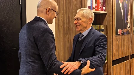 SASTALI SE VUČEVIĆ I HARČENKO Otvoren i prijateljski razgovor o o međunarodnim prilikama, bezbednosnim i ekonomskim izazovima (FOTO)