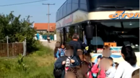 NOVA PRAVILA ZA EKSKURZIJE Nova pravila za ekskurzije: Evo šta roditelji moraju da provere pre nego što puste dete na put