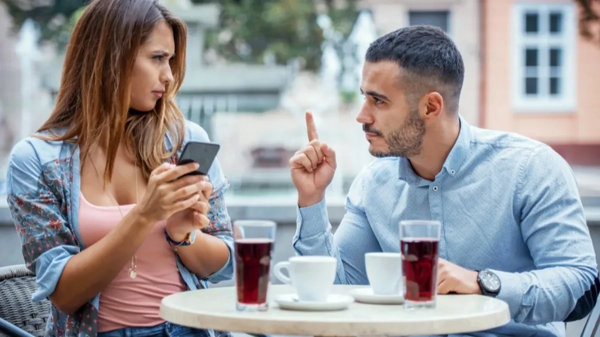 SA NJIMA JE UVEK DRAMA Ovo su 4 NAJLJUBOMORNIJA HOROSKOPSKA ZNAKA