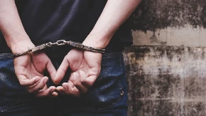 PAO SA 4 KILA DROGE U AUDIJU Kod Trebinja našli marihuanu, spid i kokain