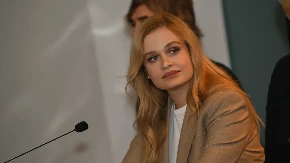 "NIJE SE RAZVELA, OTIŠLA JE U RUSIJU" Oglasio se otac Mine Sovtić nakon vesti da je stavila tačku na brak 