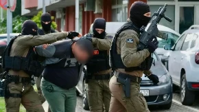 POZNAT IDENTITET UHAPŠENOG VOĐE BALKANSKOG KARTELA Kriminalna mreža bavila se prodajom kokaina i marihuane (FOTO)