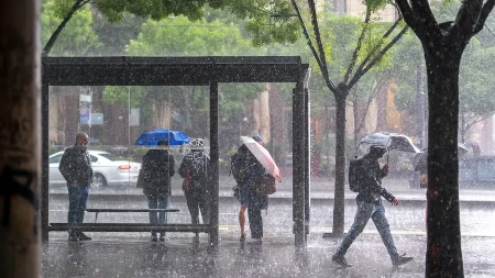 NE SKLANJAJTE KIŠOBRANE, NISMO ZAVRŠILI SA KIŠOM! Evo kakvo nas vreme očekuje sutra