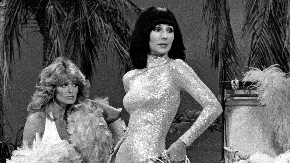 HARALE SU '70-IH GODINA Vraćaju se haljine koje su obožavale naše majke, a sada su još lepše, Srpkinje ih rado nose