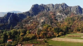 SRBI NE ZNAJU KAKVO BOGATSTVO IMAJU Ovo selo u Šumadiji krije pravo prirodno blago vredno milione