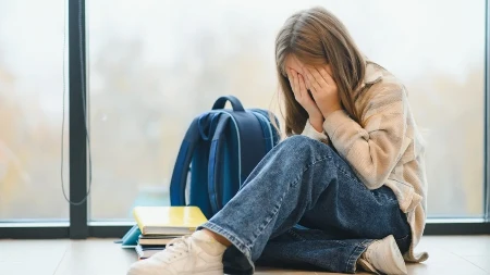 STRAVIČNO IŽIVLJAVANJE NAD DEVOJČICOM U ŠKOLI U BEOGRADU Osmakinja napastvovala vršnjakinju u toaletu, svi detalji horora