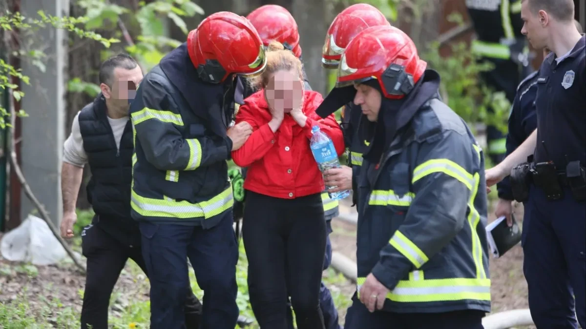 "NEMAM GDE DA IDEM, NA ULICI SAM OSTALA SA DECOM" Ispovest samohrane majke kojoj je stravični požar na Voždovcu uništio dom (FOTO+VIDEO)