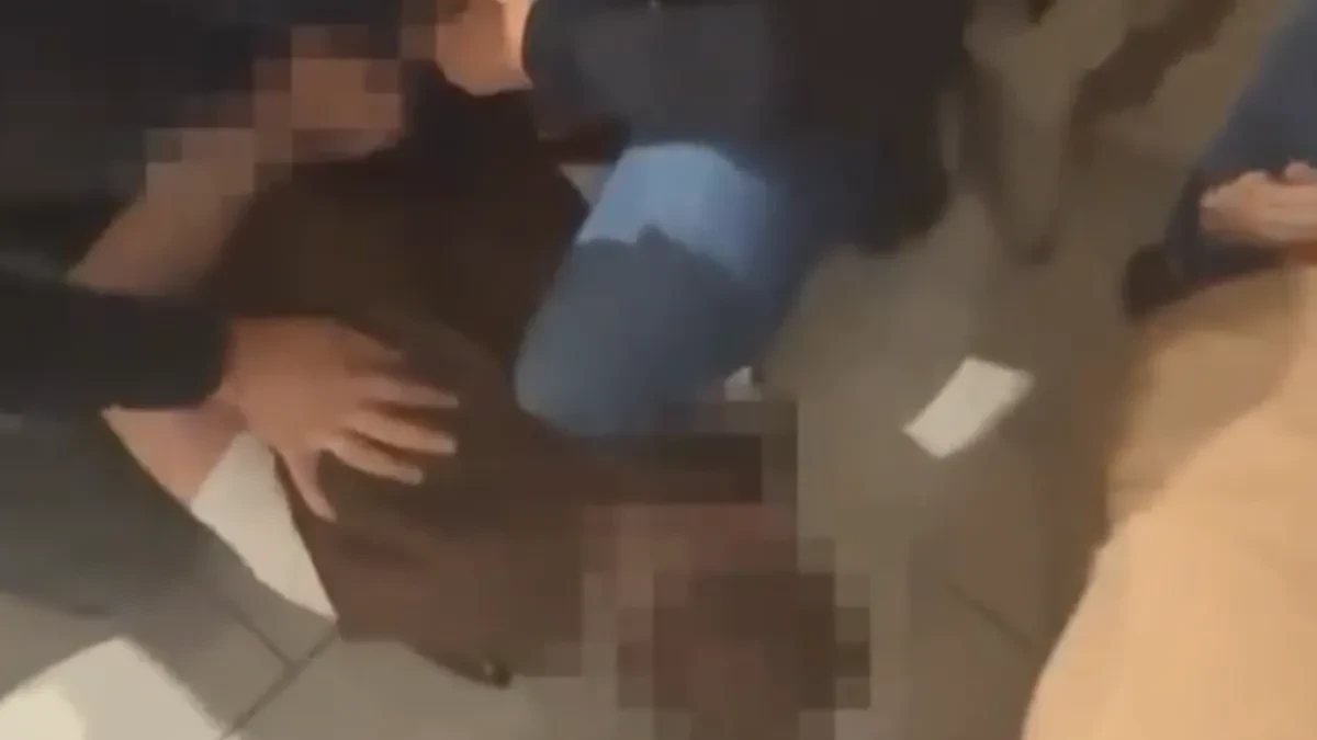 OGLASIO SE MUP O HAPŠENJU U TC "GALERIJA" Ovako su "pali" Vračarci, uhvatili ih tokom primopredaje