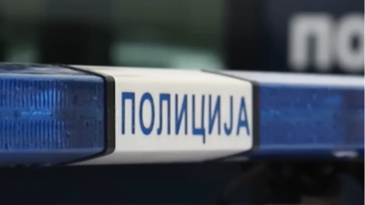 U OBRENOVCU NEMA MESTA ZA DILERE Policija "počistila" ulicu Vojvode Mišića, među uhapšenima i diler povratnik!