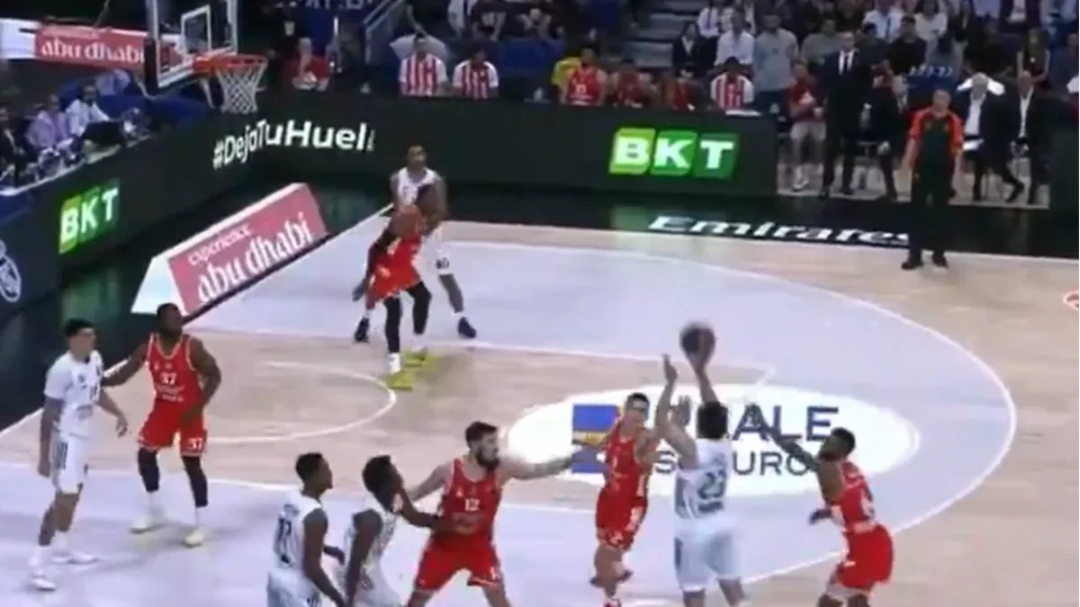 TROJKA KOJA JE SLOMILA ZVEZDU Nemoguć pogodak Ljulja koji je zaledio crveno-bele (VIDEO)