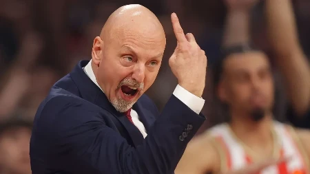 NA MUCI... JUNACI Hrabro na kralja, drugačije ne valja