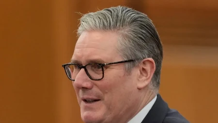 SKANDAL TRESE LONDON! Ministarstvo nije obavestilo Starmera o Epstinovom "ortaku"