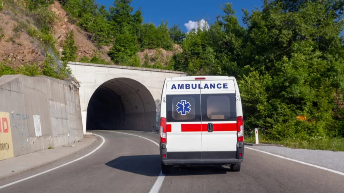 TVRDI DA JE IZGUBILA PAMĆENJE NAKON ŠTO SE NAPINJALA U TOALETU Neki misle da je jednostavno pala i povredila se