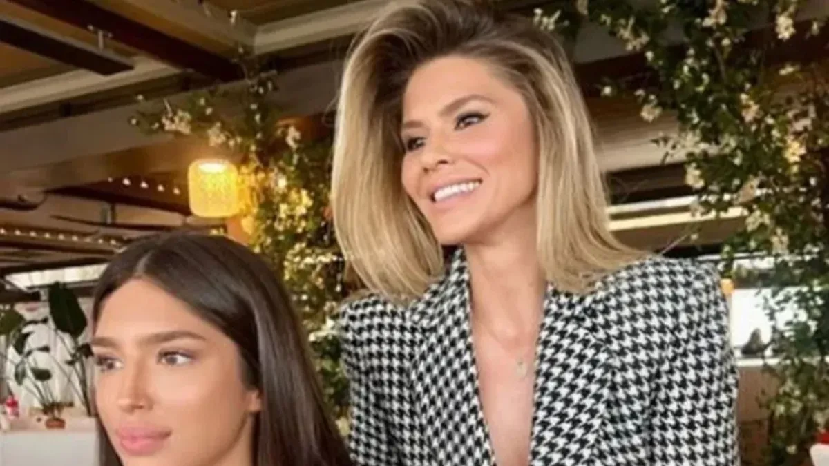 ĐINA NIJE BILA NA MELININOM VENČANJU, PA ULETELA U OPŠTINU! Šok obrt, u poslednjem trenutku donela odluku