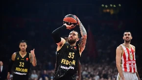 "VI STE MALI KLUB" Majk Džejms brutalno isprozivao jedan od najboljih timova Evrolige