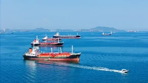 PLATI, PA SE KLATI Prioritet za prolazak moreuzom imaće ova plovila