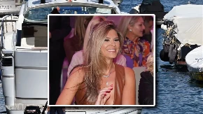 MLADOŽENJA ČISTI JAHTU, A MLADA DRŽI ČAŠU U RUCI I TO NIJE SVE Evo šta je Melina radila dok nisu uplovili u Portofino