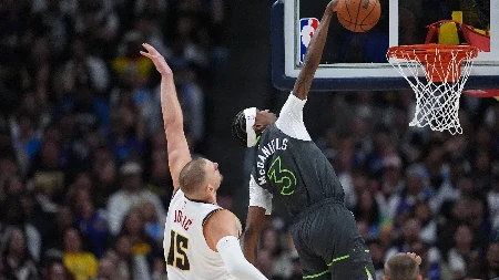 DENVER - MINESOTA Jokić stigao do tripl-dabla!