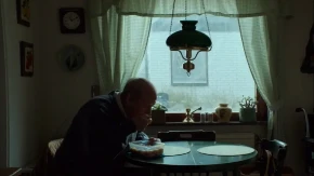 ZAŠTO JE „ČOVEK PO IMENU UVE“ OMILJENA KNJIGA MNOGIH ODRASLIH Bestseler koji bi i tinejdžeri trebalo da pročitaju