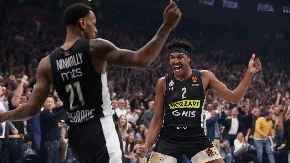 SPREMA SE BOMBA Miljenik "grobara" ponovo u Partizanu?