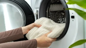 Evo koja temperatura za pranje veša uništava grinje - nekoliko vrsta odeće se nikada ne pere u hladnoj vodi 