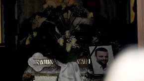 POTRESNE SCENE NA NOVOM GROBLJU Pevač ispraćen na večni počinak! 