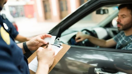 Tiče se i naših ljudi koji žive u inostranstvu - vozač na auto-putu morao je na licu mesta da plati kaznu od čak 30.000 evra