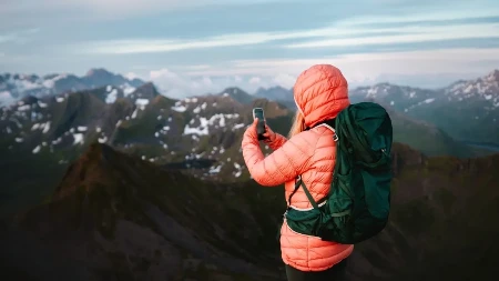 DRAMA NA ZALEĐENOJ PLANINI Planinarka je morala da posluša svoju intuiciju i dogodilo se NEŠTO NEVEROVATNO