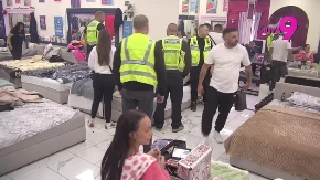 ŽESTOK SUKOB U ELITI! Obezbeđenje uletelo, u spavaćoj sobi nastao karambol!