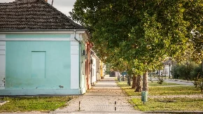 Idealna za miran život: Sandra prodaje kuću u Banatu, jeftinija od stana u gradu i do 5 puta!