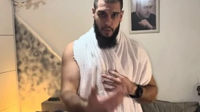 DEJAN DRAGOJEVIĆ KONAČNO OTKRIO ZAŠTO JE PREŠAO U ISLAM Pomenuo novac, nastao muk u studiju