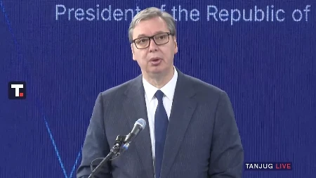 "DA FABRIKA STAKLA BUDE NA PONOS SVIMA" Vučić: Verujem da mogu da postigne velike rezultate, imaće podršku države