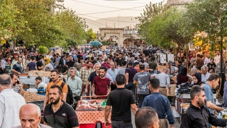 Pritisak jača na sve strane - SAD blokirale isporuku novca Iraku