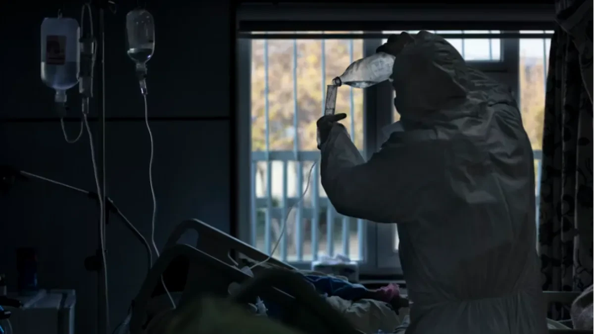 JUČE OPERISAN, A DANAS PONOVO IDE POD NOŽ! Naš pevač je već 42 dana u bolnici: "Tamo bih umro" 