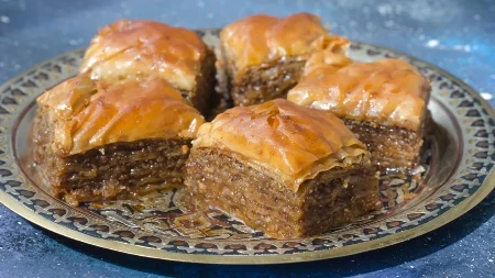 Hočanske baklave: Ukus tradicije!