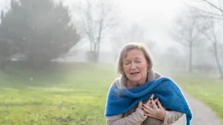 Krv se više zgrušava: Evo u koje doba dana je rizik za srčani udar trostruko veći