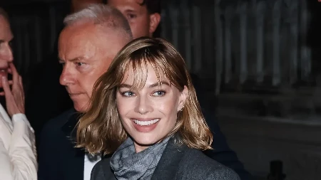 ODELO ZA DAME Klasičan stil koji uvek prolazi sa desetkom kod Srpkinja, boja ne može biti zahvalnija