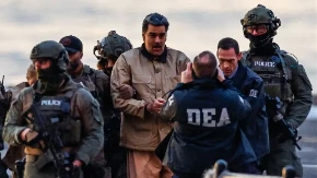 STAVIO PARE NA HAPŠENJE MADURA! Haos u Americi, uhapšen vojni specijalac, procurele informacije!