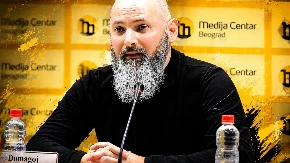 "NEKA BUDE JEDAN IDIOT MANJE U HRVATSKOJ": Domagoj Margetić Bakira optužio da je ubica, potukao se na sajmu, a ovako ga je poznata novinarka UNIŠTILA