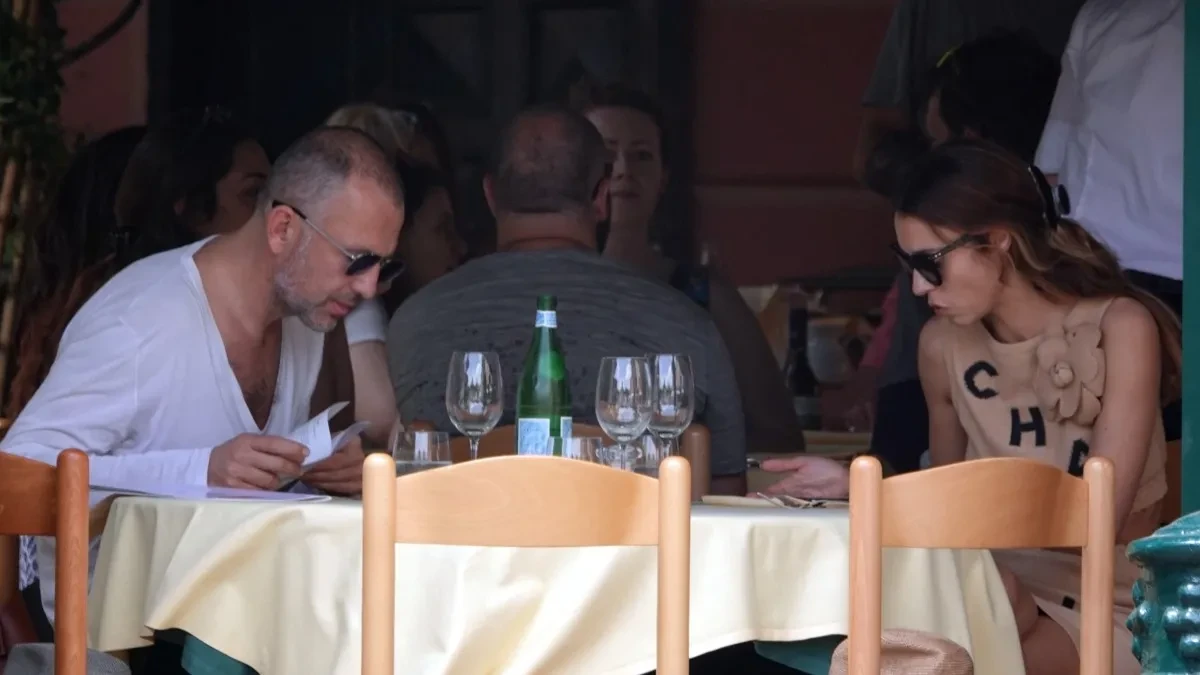 ZA SVADBU SA NAŠOM PEVAČICOM ISKEŠIRAO 3 MILIONA Oni su imali skuplje venčanje od Meline! 