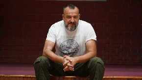 SUPRUGU NENADA JEZDIĆA NISMO VIDELI U JAVNOSTI Ovako je izgledalo intimno venčanje 