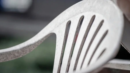 BIĆE OPET BELE KAO IZ PRODAVNICE Ovo je najlakši način čišćenja belih plastičnih stolica