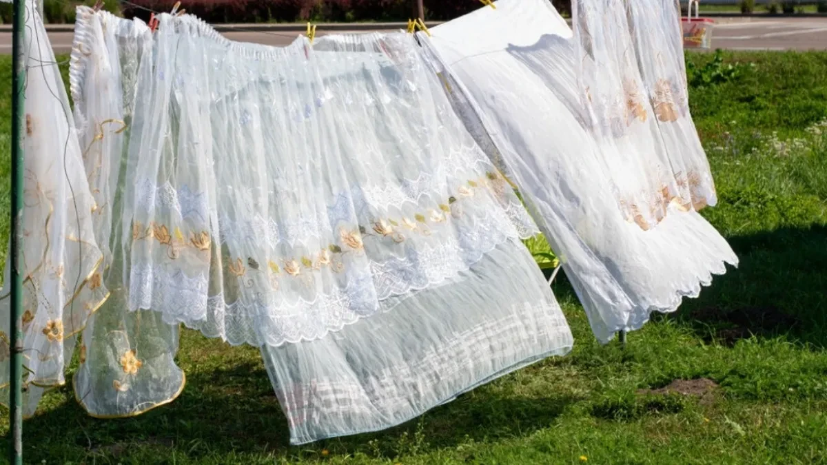 OVO SVI RADIMO POGREŠNO! Zavese su prljavije nego što mislite – evo kada morate da ih perete!