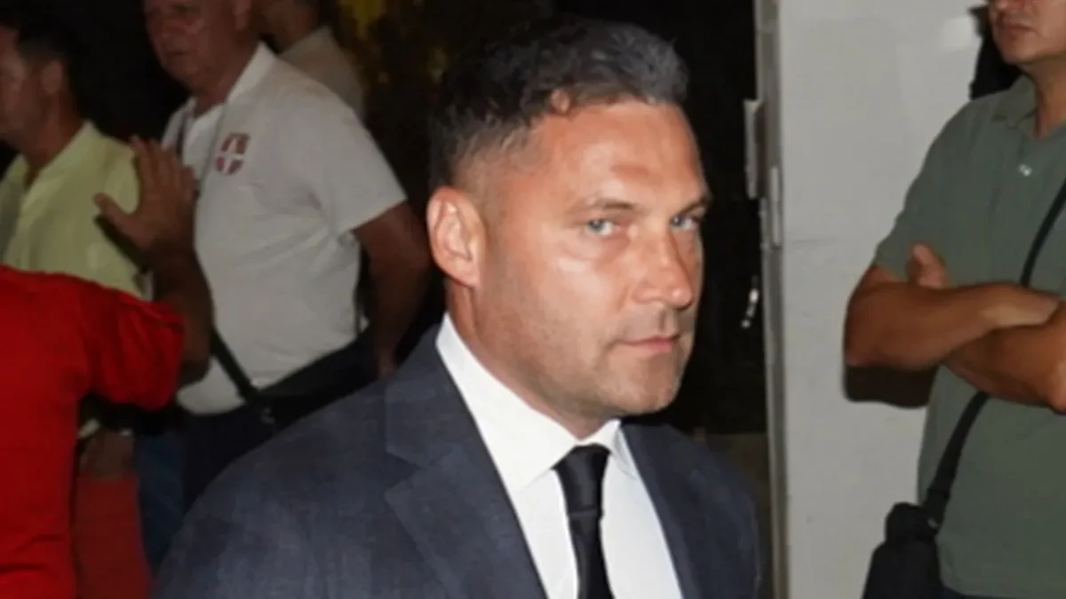 OVU ŽENU ĆE DUŠKO TOŠIĆ ZAUVEK VOLETI! Ne pojavljuje se nigde javno, otkriveni detalji 