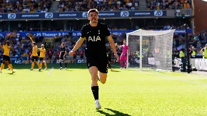 DRAMA DOSTIŽE VRHUNAC Totenhem pobedio posle četiri meseca, ali je i dalje u zoni ispadanja