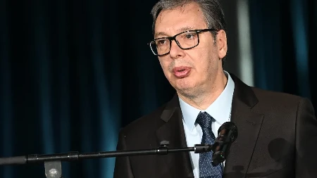 PREDSEDNIK SRBIJE STIGAO U ŠANTILI: Vučić se sastao Tijerijem de Monbrijalom