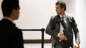 "POTCENIO NAS JE" Oglasila se američka Tajna služba, agenti besni: Kukavica, hteo je da pogodi celu naciju